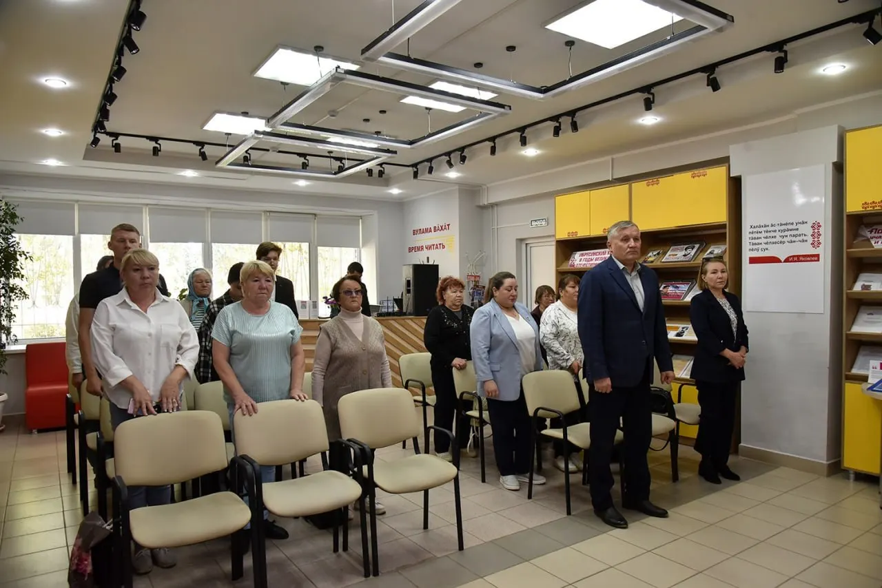 23 сентября 2025 года в Центральной библиотеке Ибресинского муниципального округа прошла церемония передачи государственных наград родственникам участников боевых действий; большинство наград вручено посмертно.
