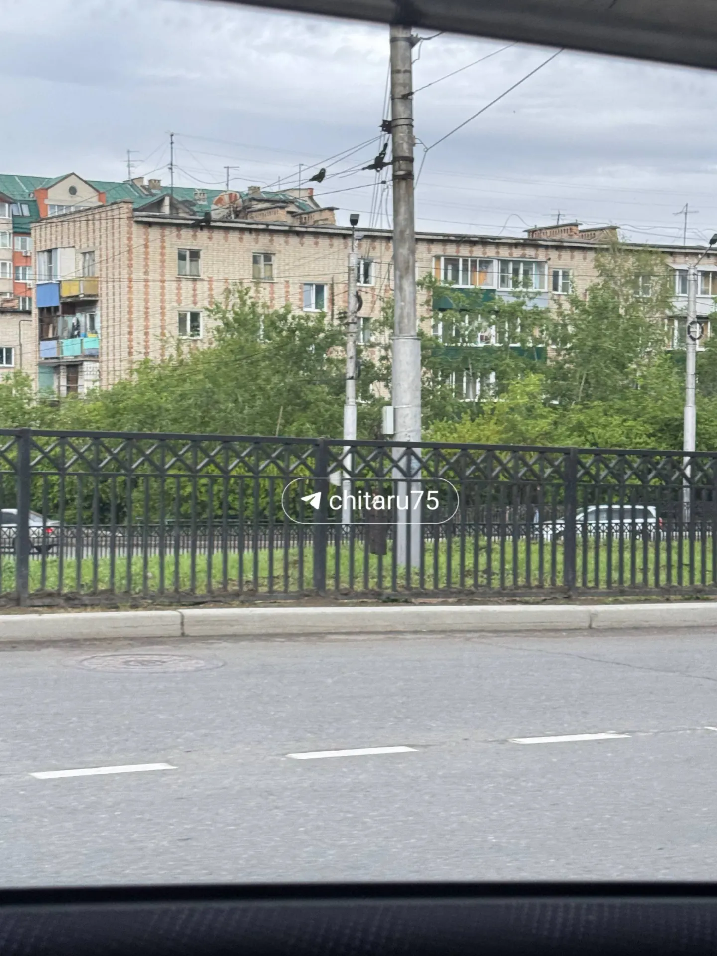 Ржавые конструкции и сломанные стойки демонтировали — на месте больше не осталось каркасов.