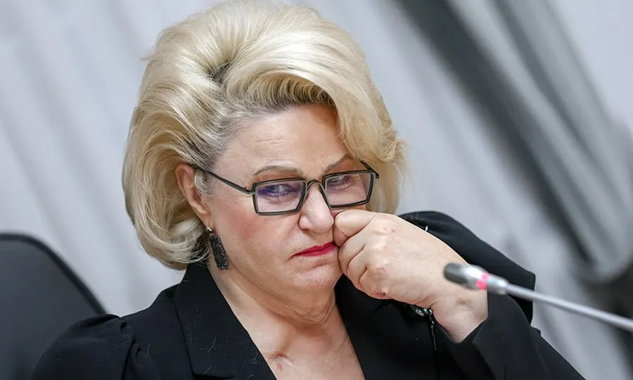 Депутат призвала Роскомнадзор и Минцифры ограничить время пребывания детей в играх и применить методы замедления трафика для защиты от опасностей виртуального пространства.