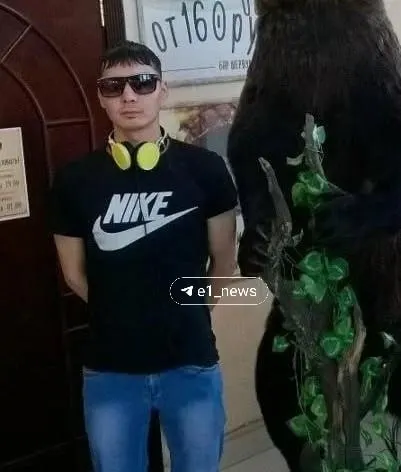 Тело мужчины обнаружили утром 24 мая возле гимназии № 9. Друг утверждает, что Малюткин планировал венчание и в день звонка чувствовал себя нормально.