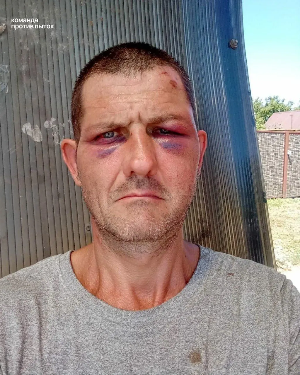 Кирово-Чепецкий районный суд заменил экс-полицейскому из Краснодара реальный срок на принудительные работы, мотивировав решение положительной характеристикой из исправительного учреждения; прокуратура выступила против.