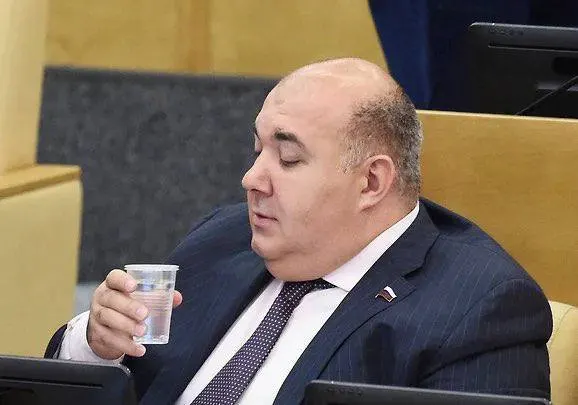Экс‑депутата Госдумы Юрия Напсо заочно арестовали по&nbsp;делу об&nbsp;изнасиловании