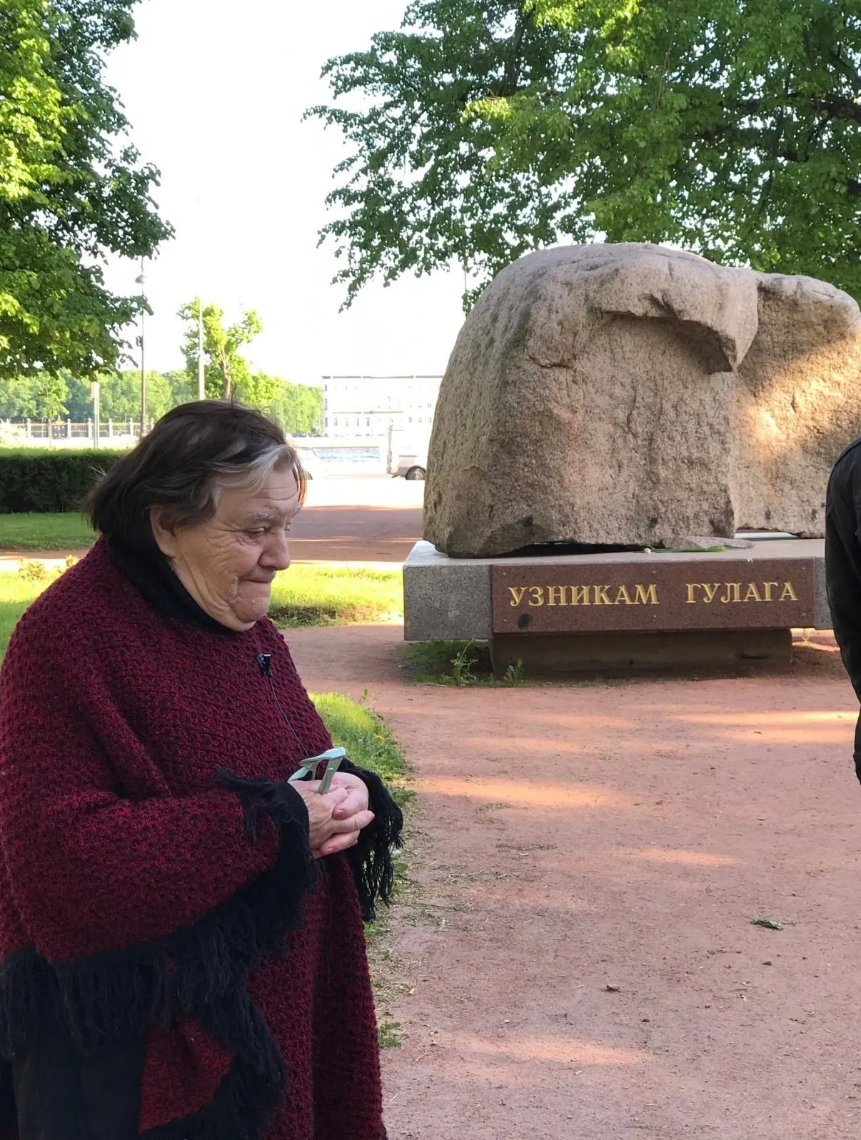 Писательница, краевед и литературовед Ирина Вербловская умерла на 95‑м году жизни, сообщила её дочь Ася Миллер. Прощание пройдёт 6 июля в Большом зале петербургского крематория.