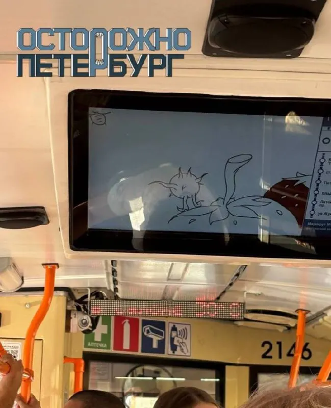 В салонах троллейбуса №8, автобуса №191 и трамвая №23 отмечают повышенную температуру; горожане связывают ухудшение комфорта с ростом цены проезда.