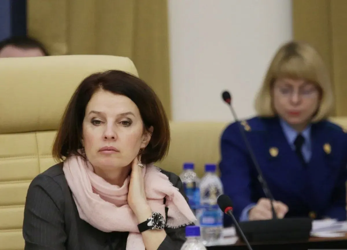 Прокуратура запросила материалы по делу о банкротстве бывшей вице‑премьерики: арбитраж проверяет версии о зарубежной недвижимости, долг превышает 72 млн рублей.