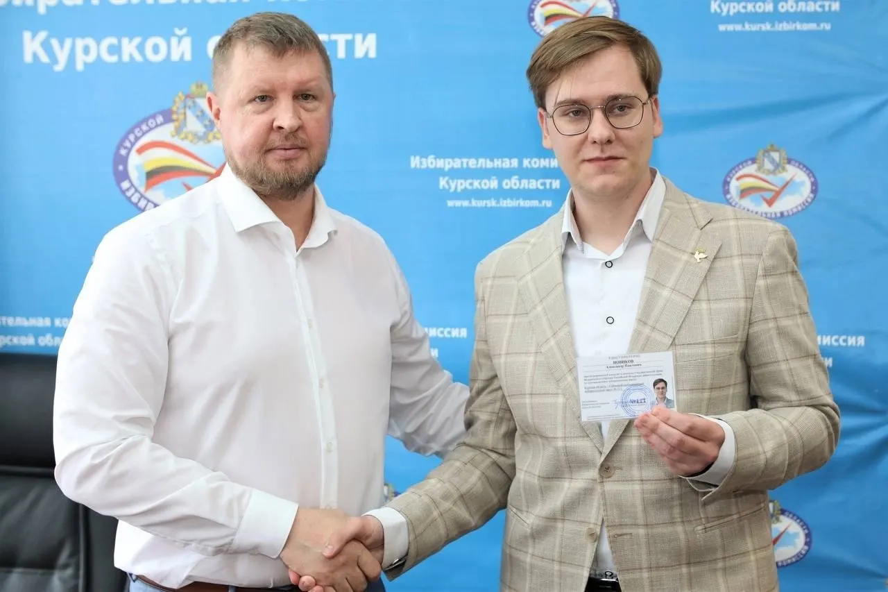 Александр Новиков, руководивший гуманитарной инициативой по эвакуации и поддержке пострадавших в Курской области, выдвинут по 111‑му округу. В программе — помощь переселенцам и восстановление жилья.