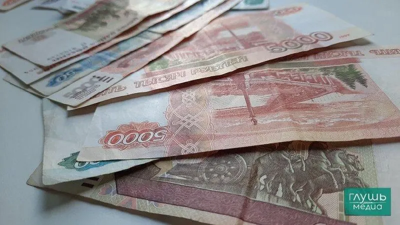 Следственный комитет сообщает, что в 2026 году в России возбуждено почти 1 000 уголовных дел о невыплате заработной платы; установлен ущерб в 11 млрд руб., работникам возмещено около 10 млрд.