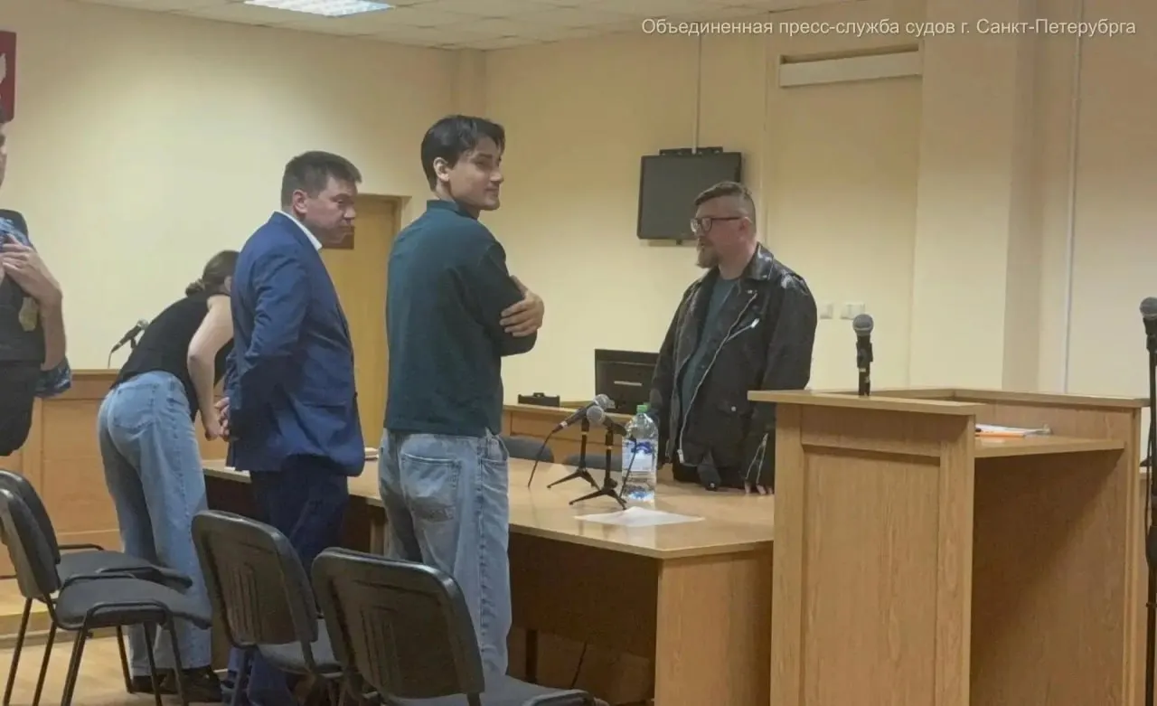 Суд&nbsp;подтвердил арест депутата Ленобласти&nbsp;— он&nbsp;лишён права выдвигаться в&nbsp;кандидаты