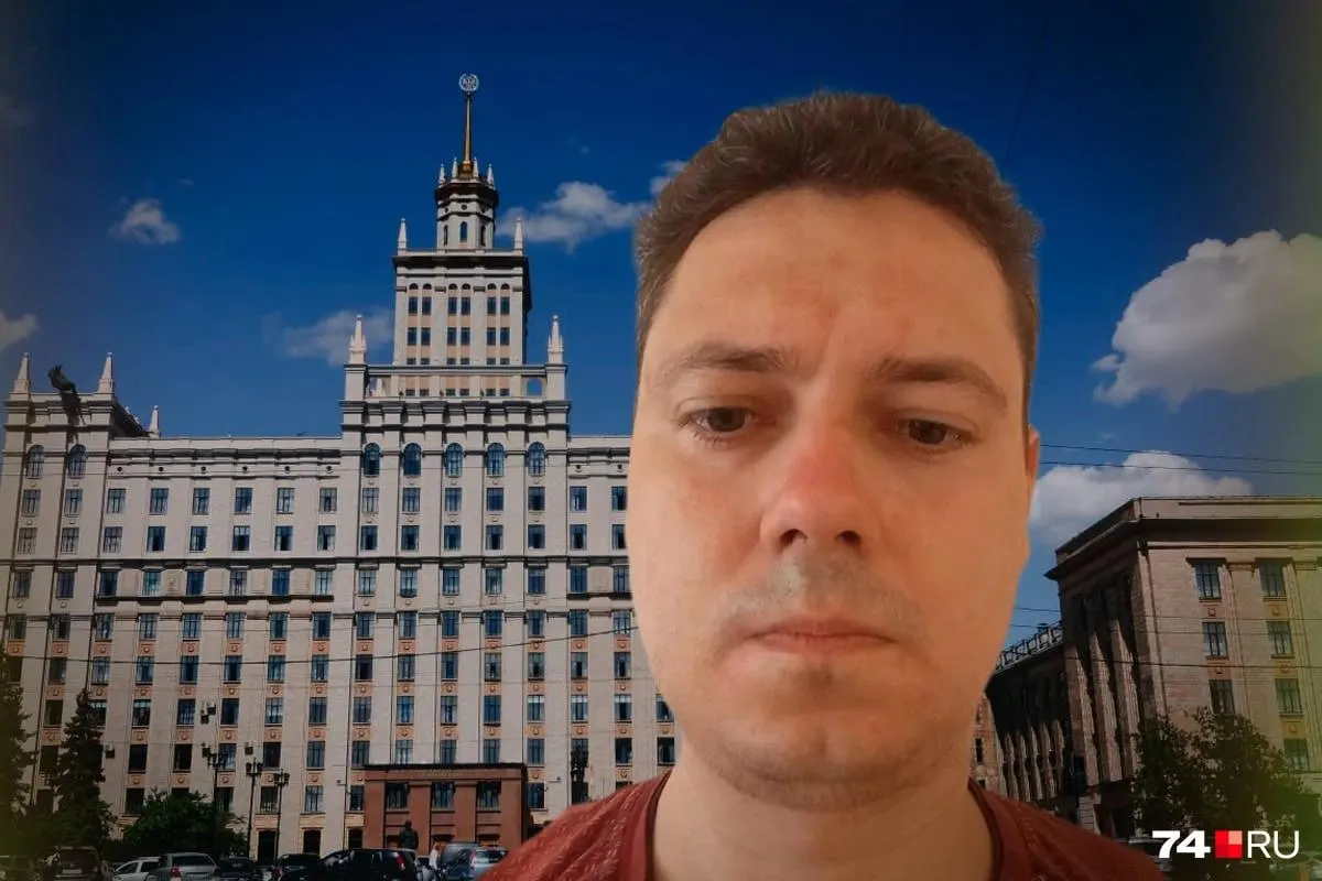 Исследователю выплатили 1,5 млн руб. на приобретение жилья при условии пятилетней отработки в научной организации. После истечения трудового договора вуз не продлил контракт, потребовав возврата части суммы за два неотработанных года. Университет и министерство утверждают, что обязанность по отработке можно выполнить в другой научной организации, ученый оспаривает соглашение в суде.