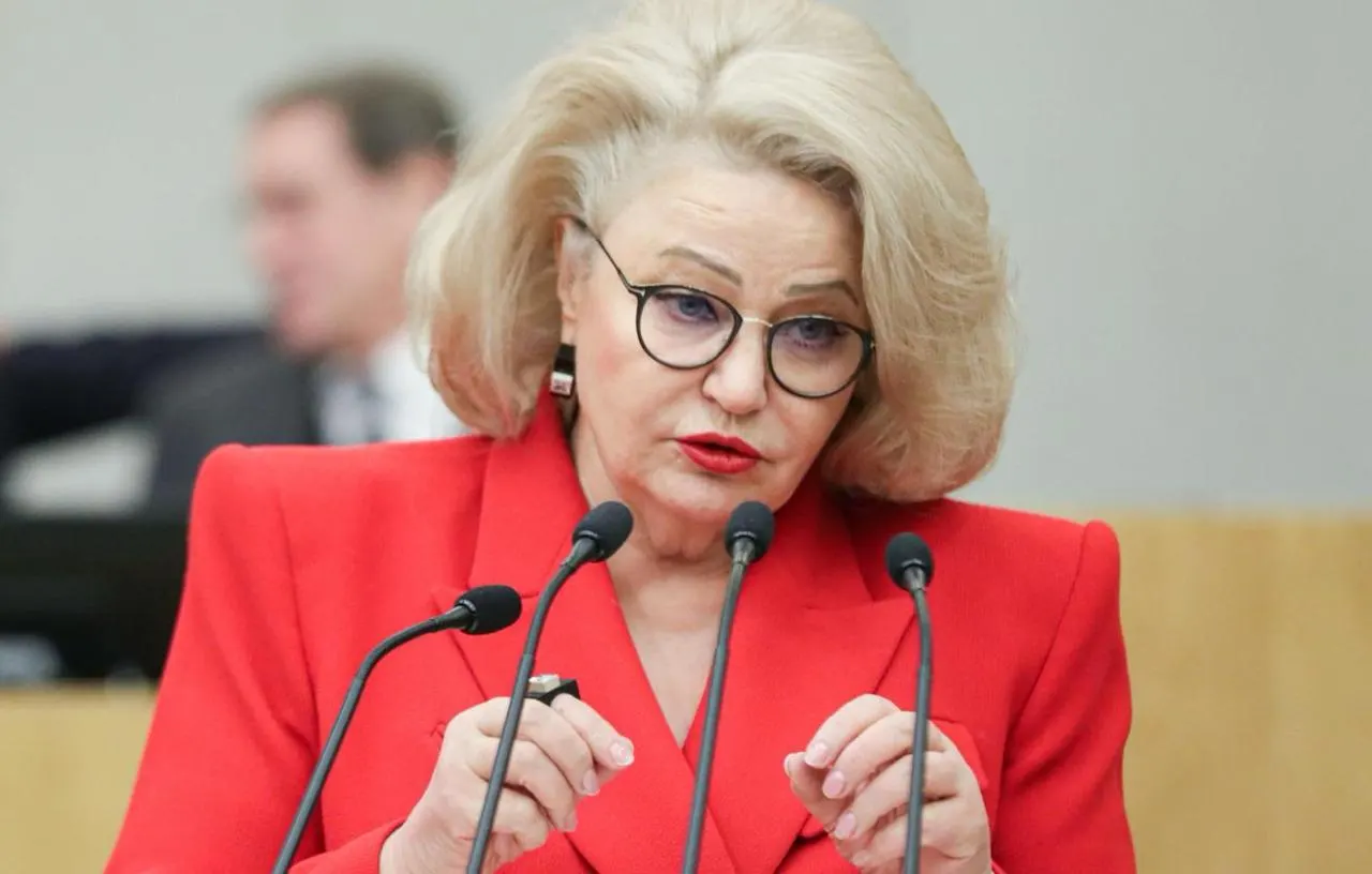 Нина Останина обратилась к председателю Верховного суда с инициативой восстановить уголовную статью за первые домашние побои, считая, что раннее вмешательство государства поможет предотвратить эскалацию насилия.