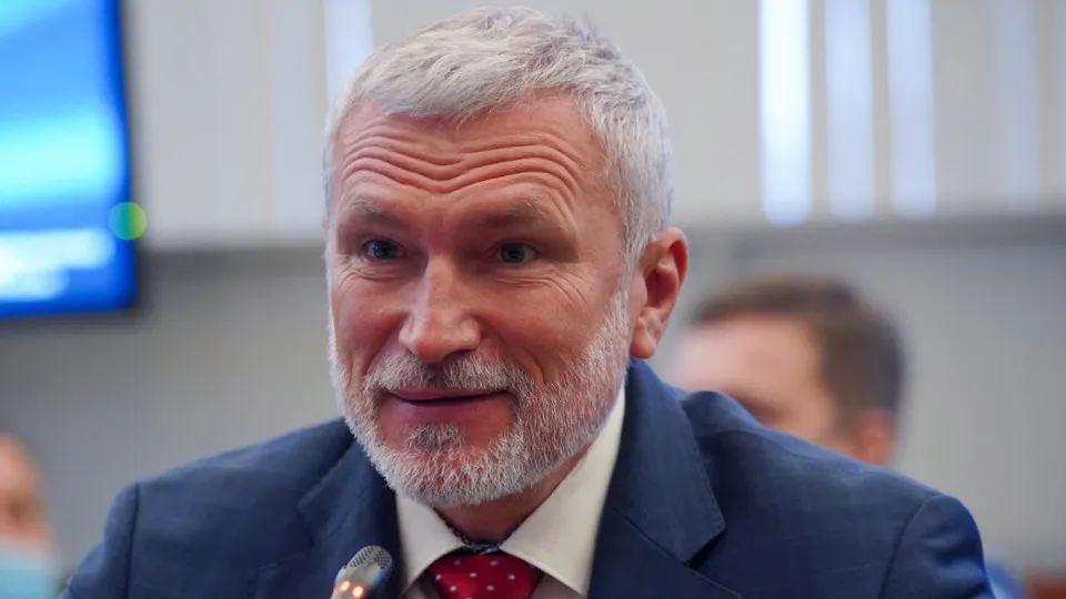 Депутат Госдумы Алексей Журавлёв заявил, что для «искоренения нацизма» допустимо уничтожить до 50% населения Украины и призвал убивать тех, кто не откажется от прежних взглядов.