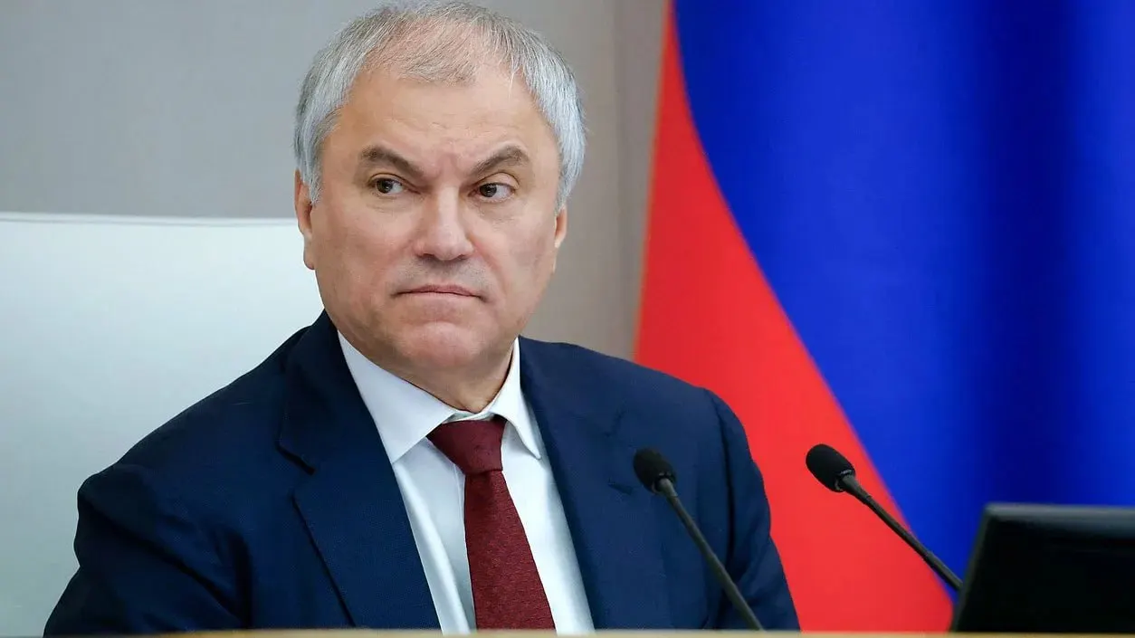 Спикер Госдумы заявил, что законодательные инициативы формируются по запросам граждан, и обвинять депутатов лишь в введении запретов неправильно.