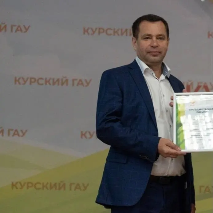 Заместителя начальника курского управления Госавтоинспекции Сергея Пащенко уволили из органов внутренних дел. Ведомство не раскрывает причин, поэтому неизвестно, связано ли увольнение с делом о приватизации муниципальной компании.