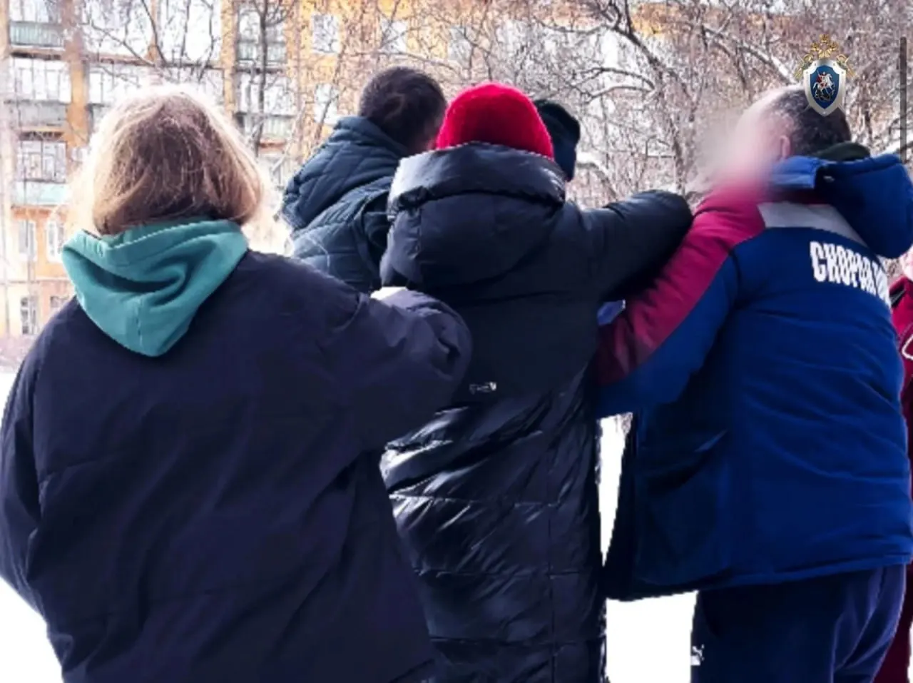 Суд приговорил 40‑летнего напавшего на медиков к трём годам лишения свободы. Инцидент произошёл 2 марта, в результате пострадали три человека.