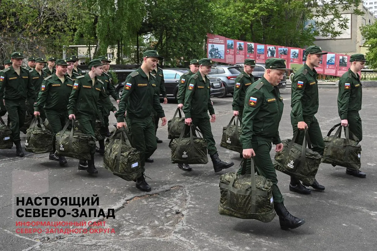 После вхождения Финляндии и Швеции в НАТО на Северо‑Западе усиливается военное присутствие: развёртываются новые базы, расширяются гарнизоны и мобилизуются кадры, что уже сказывается на логистике и повседневной жизни населения.