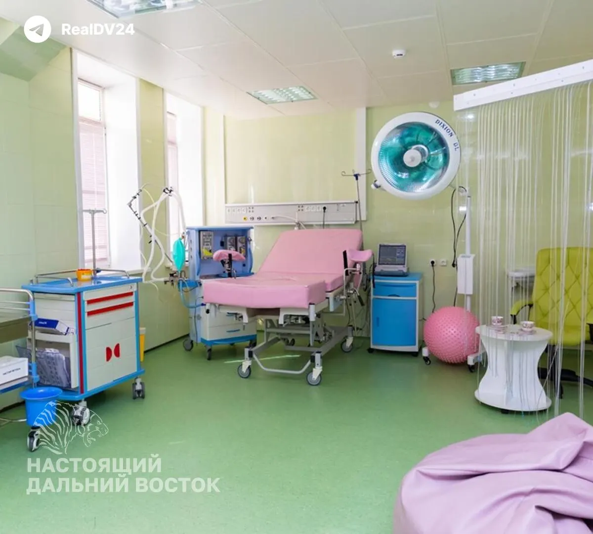 Гинеколог краевого перинатального центра предстанет перед судом: из‑за ошибок в лечении при послеродовом воспалении пациентке сделали экстирпацию матки, возбуждено уголовное дело за причинение тяжкого вреда здоровью по неосторожности.