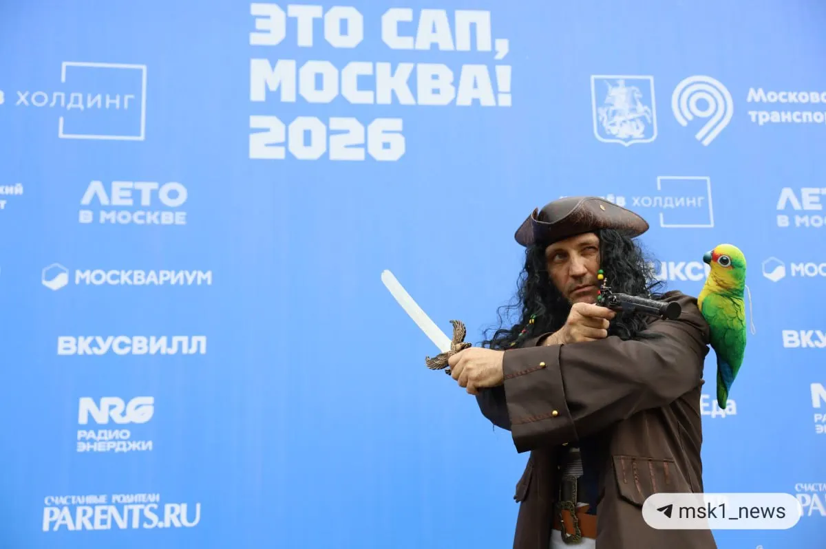 Фестиваль на пляже №3 собрал участников в 11 номинациях: прошли выступления артистов, детская программа и развлекательные активности; фотографии будут опубликованы позже.