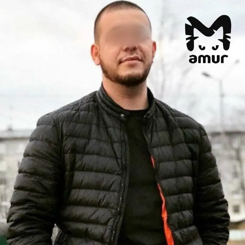 Суд признал 34-летнего тренера виновным в иные действия сексуального характера с применением насилия в отношении несовершеннолетних. Ему назначили 19 лет колонии строгого режима, запрет на работу в сфере образования и принудительное амбулаторное психиатрическое лечение.