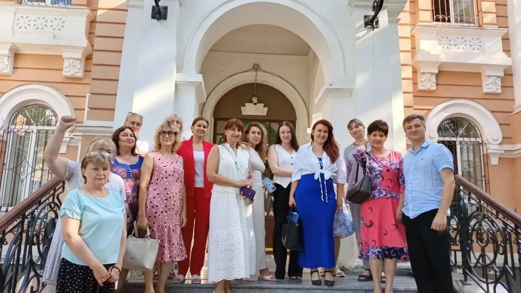Суд установил, что администрация Первомайского района допустила вырубку рощи в 2023 году. Активисты требуют восстановления зелёной зоны и проверки передачи участка.