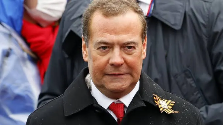 Зампред Совбеза РФ Дмитрий Медведев на форуме заявил, что сохранение страны возможно лишь через победу в «специальной военной операции», и назвал это общей задачей политических сил.