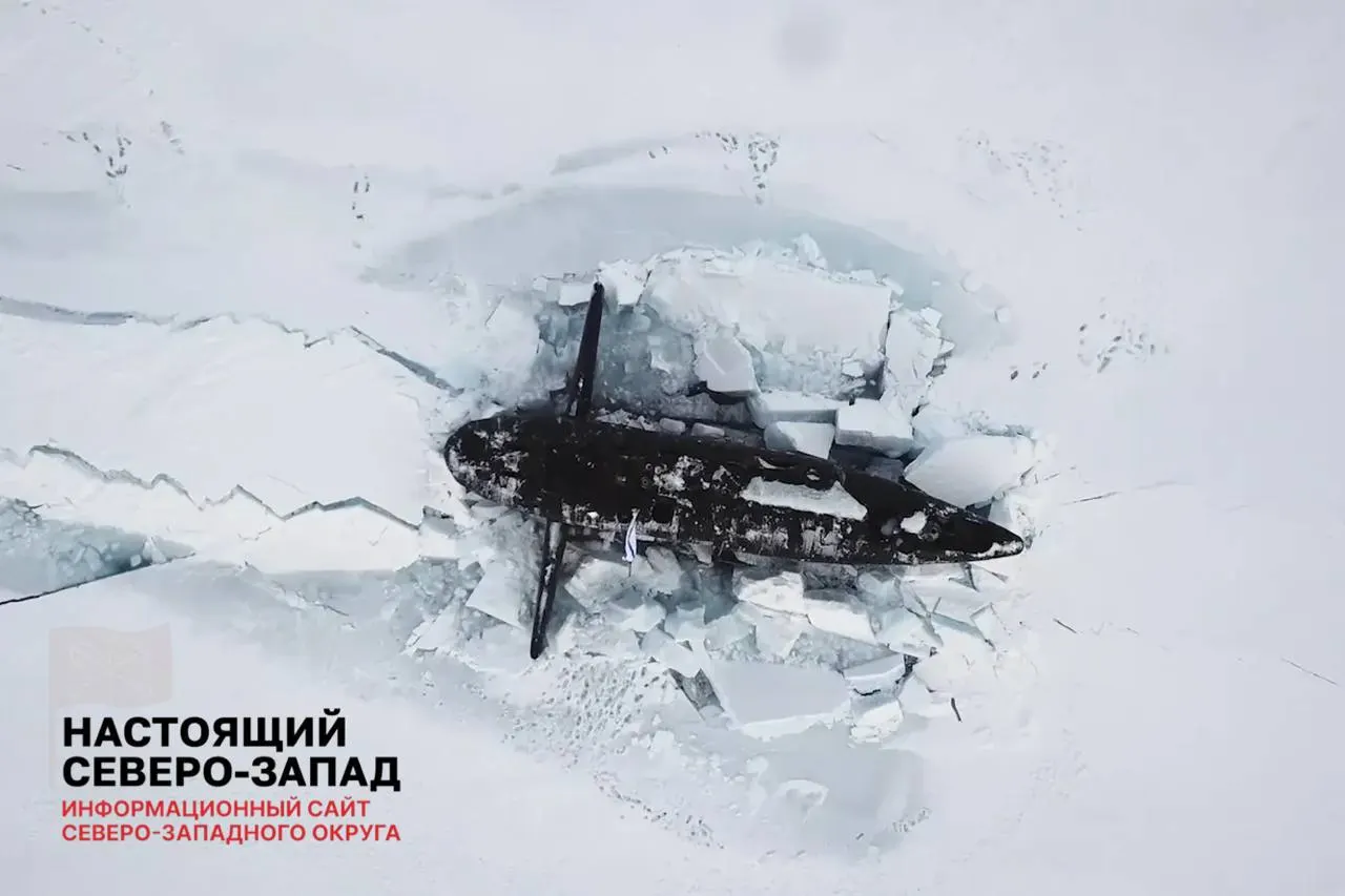 Показатель доли современной военной техники в Арктической зоне исключили из федерального плана статистических работ — эти данные больше не будут публиковаться. В то же время в регионе продолжается масштабное наращивание военной инфраструктуры.
