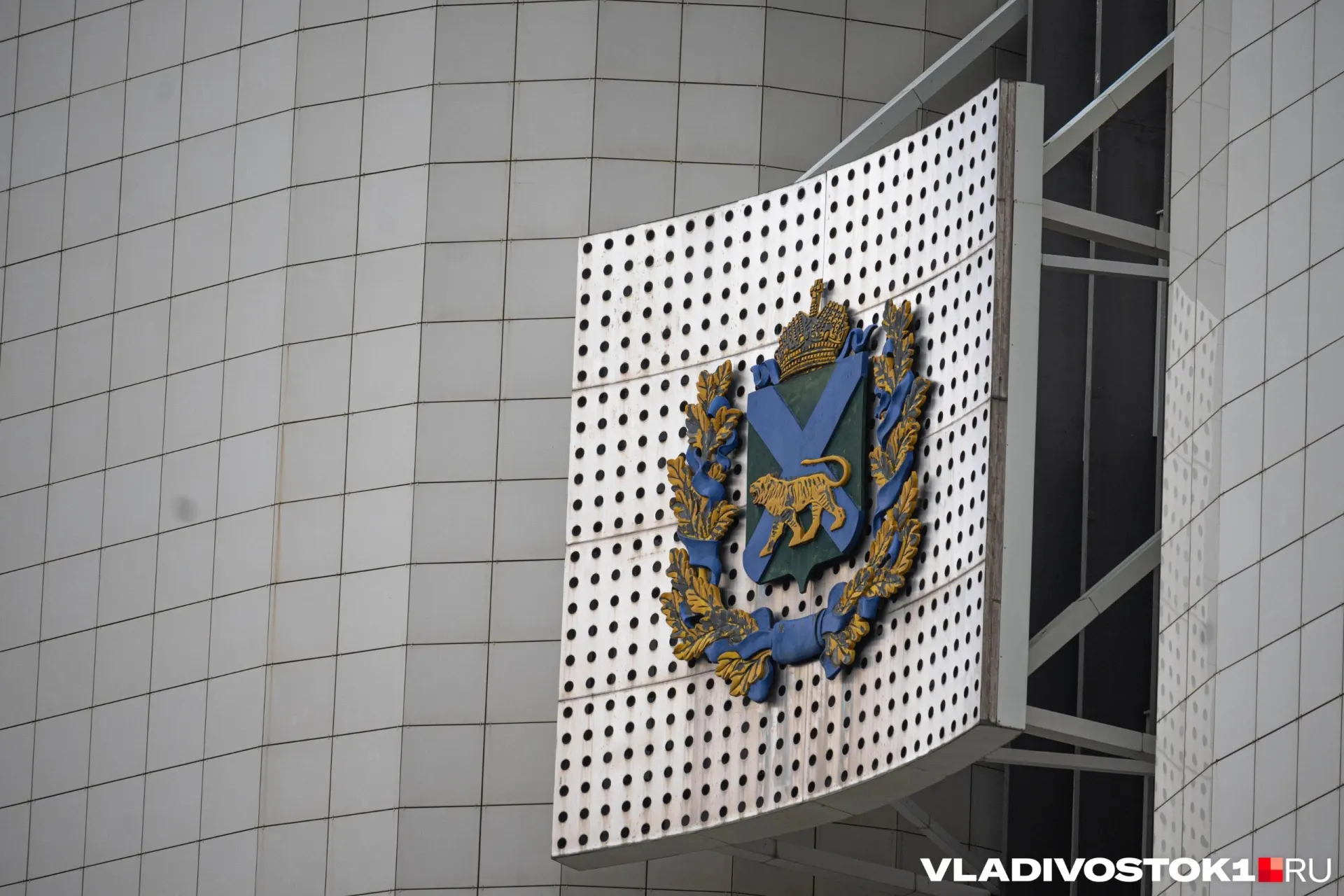 Региональное отделение партии утвердило общекраевые и региональные списки: в общекраевой части №1 — Дмитрий Комаров, в №2 — Алена Ницора. В региональную группу №1 вошли Владомир Рассадин и Лолита Тажахмедова.
