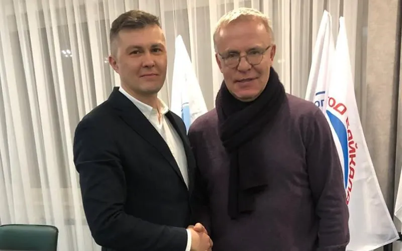 Октябрьский районный суд Иркутска признал виновным экс‑руководителя Иркутского управления по гидрометеорологии в растрате стимулирующих выплат на 470 тыс. рублей. Он и его заместительница возместили ущерб; суд ограничил их в праве занимать руководящие должности и оштрафовал.