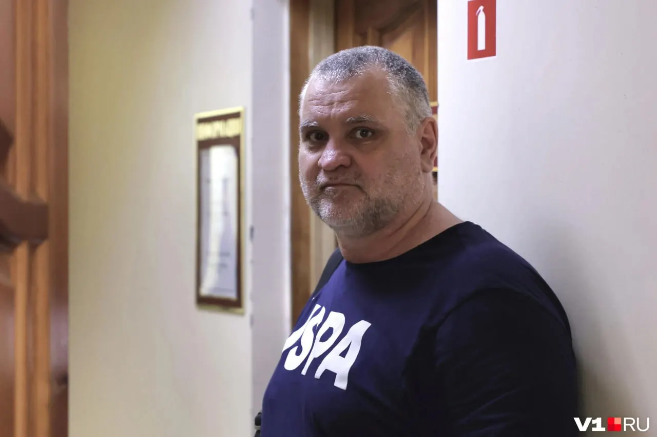 Прокуратура направила в суд уголовное дело в отношении Михаила Серенко. Обвиняемый будет содержаться под стражей и рискует получить до 15 лет лишения свободы.
