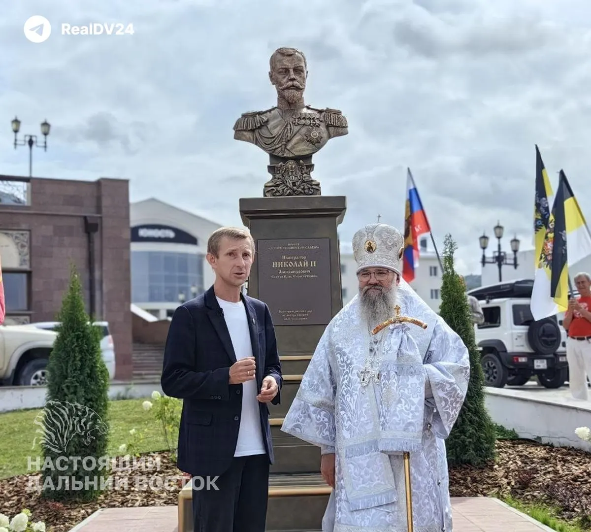 Сахалинское отделение КПРФ предложило заменить памятник на площади Победы на памятник Сталину, обосновав решение историческим контекстом региона.