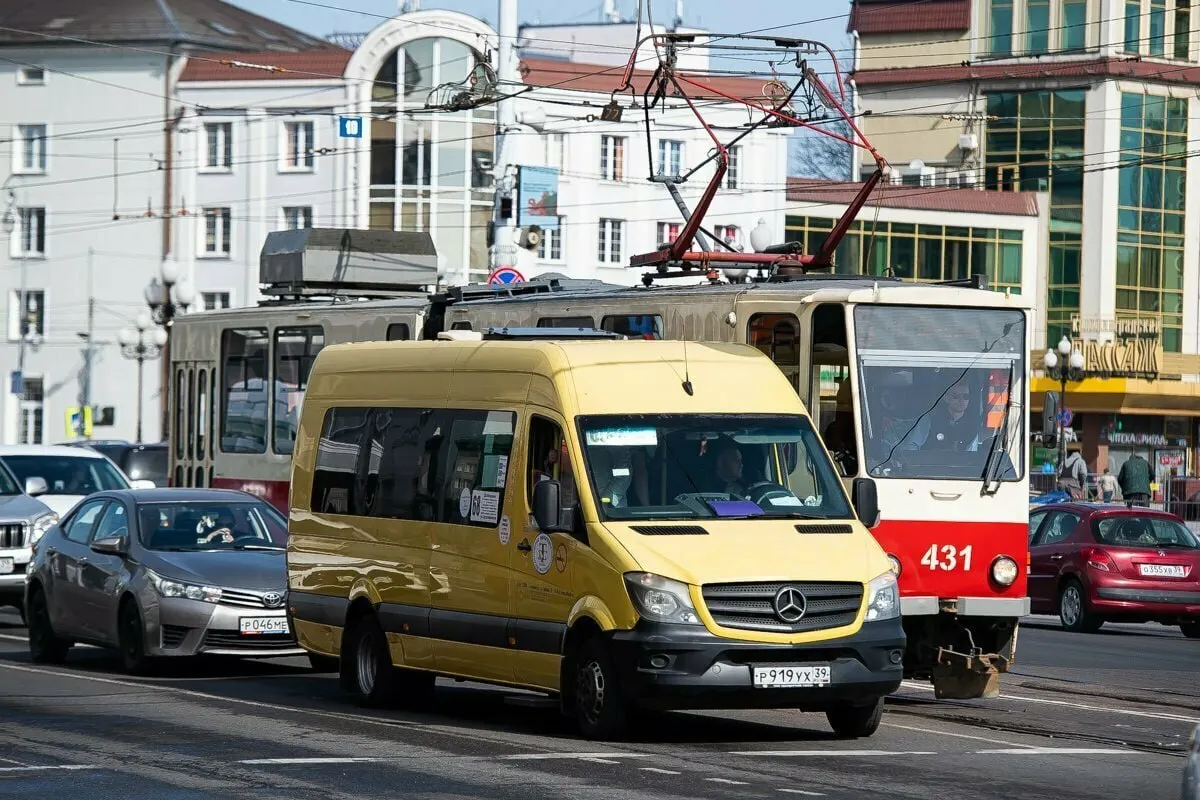 Новый регламент устанавливает требования к расписанию, комфорту в салоне и безналичной оплате.