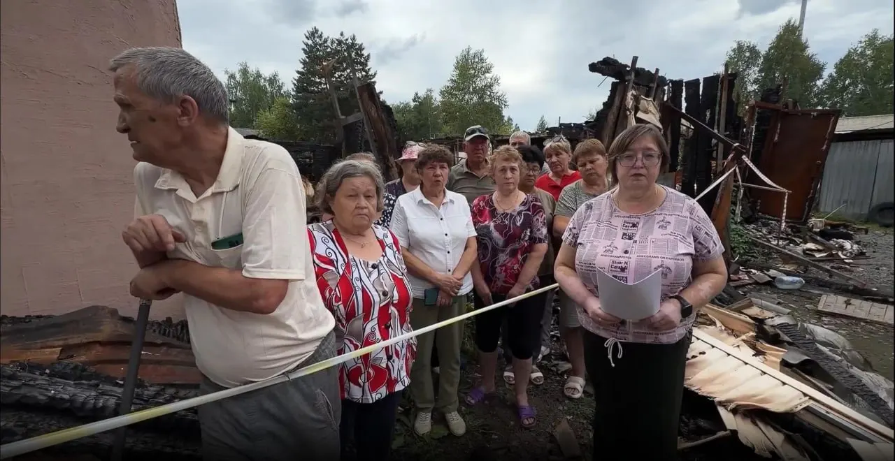 Жильцы просят застройщика возвести многоквартирный дом на участке площадью 0,223 га, находящемся в их общей долевой собственности, и предоставить жильё пострадавшим после пожара.