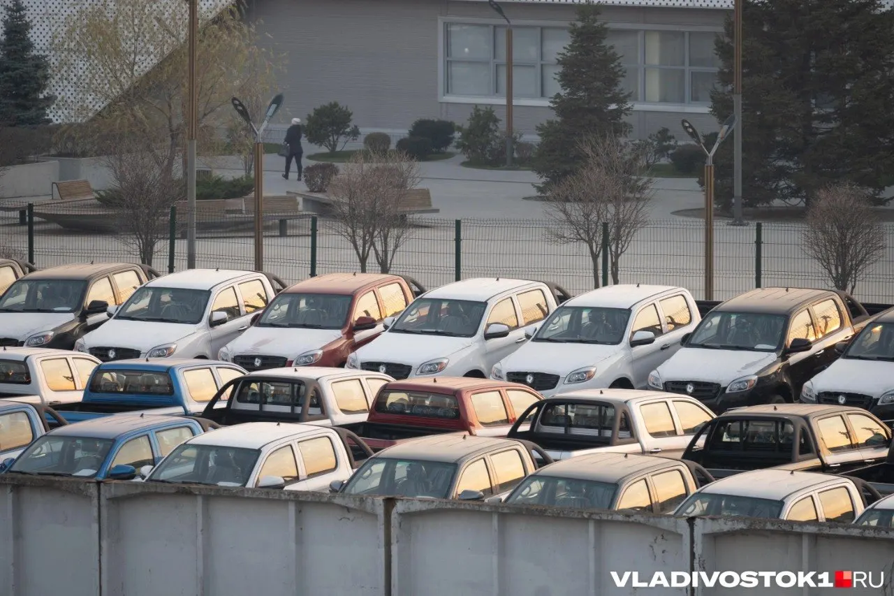Мужчина купил подержанную Honda Stream, машина долго хранилась на спецстоянке, затем документы по делу были уничтожены, а сам автомобиль исчез — суд обязал полицию и МВД выплатить компенсацию.