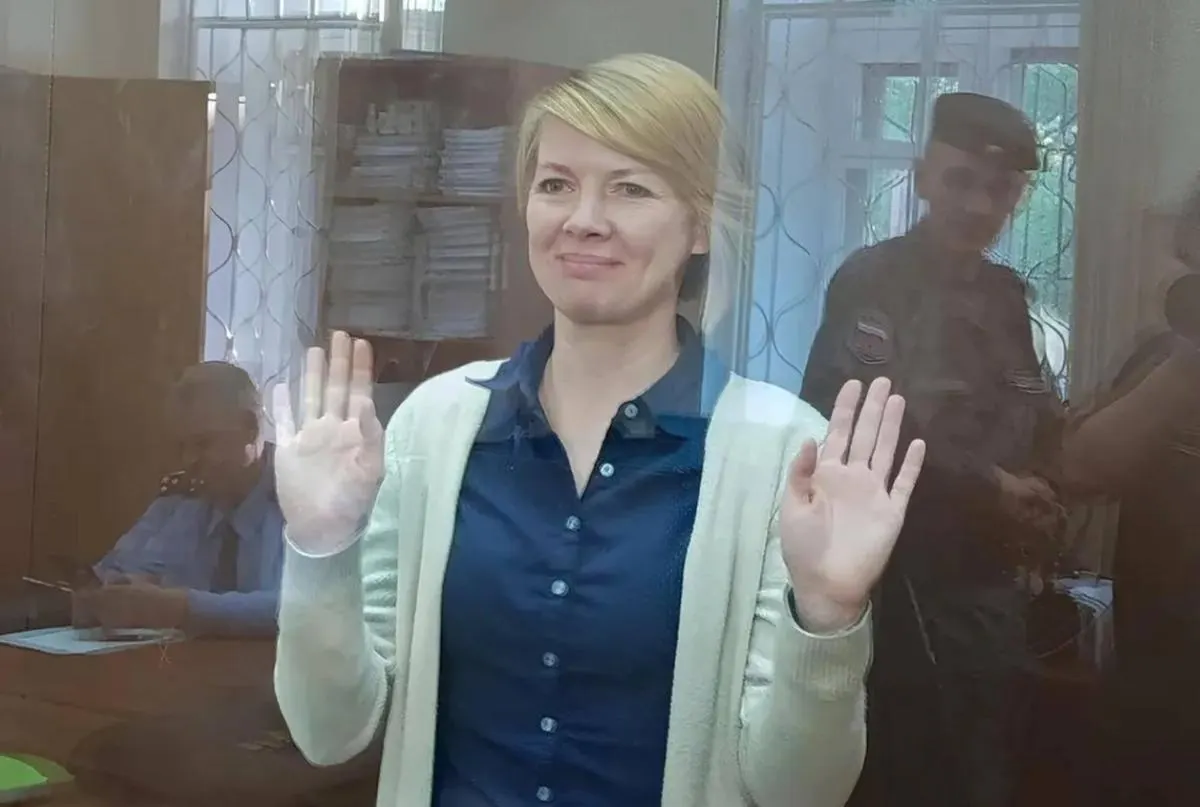 Кассационная инстанция подтвердила обвинительный приговор активистке штаба Навального в Уфе; ей присудили 12 лет колонии. В деле упоминаются волонтёрская деятельность и критика войны, несмотря на диабет и наличие несовершеннолетнего ребенка.