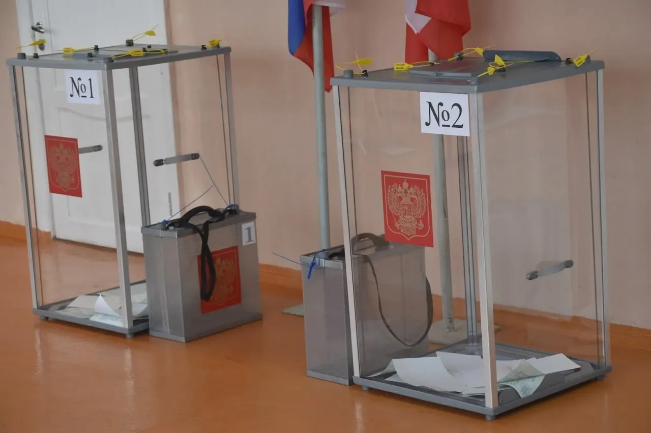 Итоговый список кандидатов охватывает округа №141, №142 и №143 в Омской области.