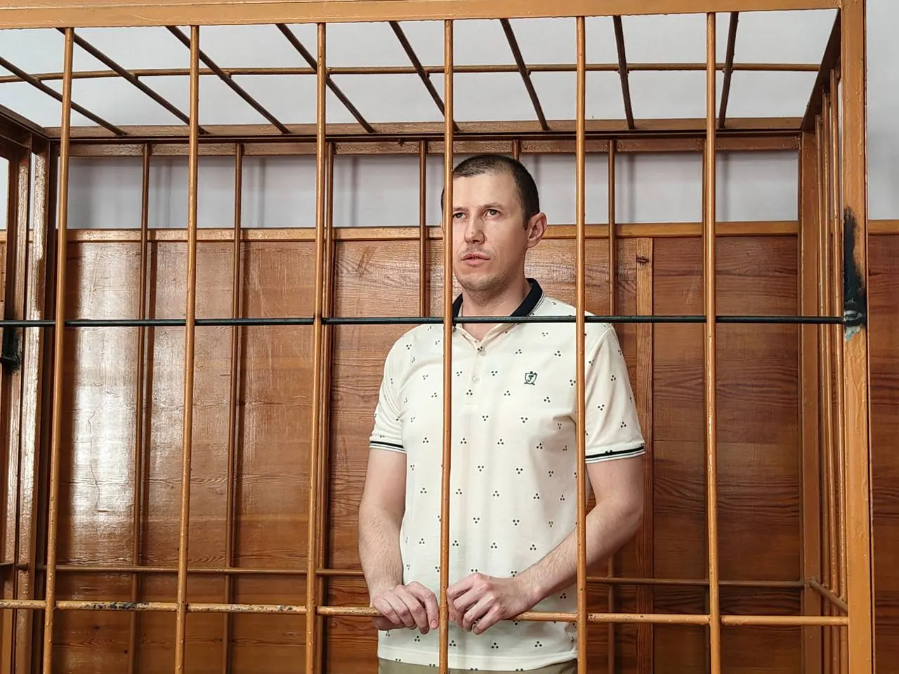 Обвиняемый пожертвовал Фонд борьбы с коррупцией и ранее передал сведения о ракете «Булава» иностранному государству; суд вынес приговор.