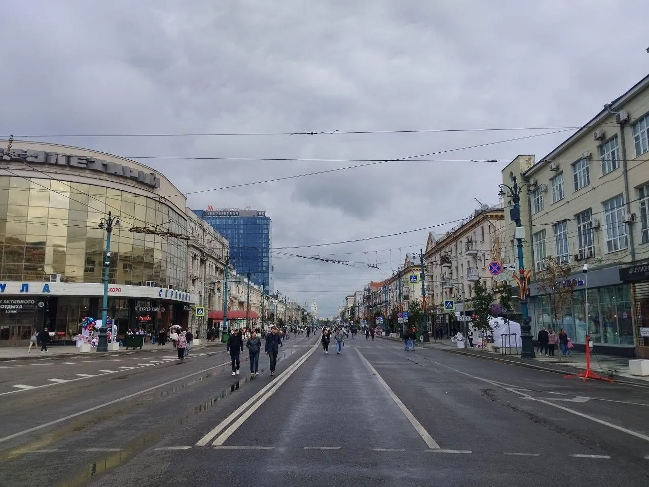 День города в Воронеже: расходы на охрану, сцены и фотозоны свыше 10 млн рублей; праздник перенесён на неделю раньше.