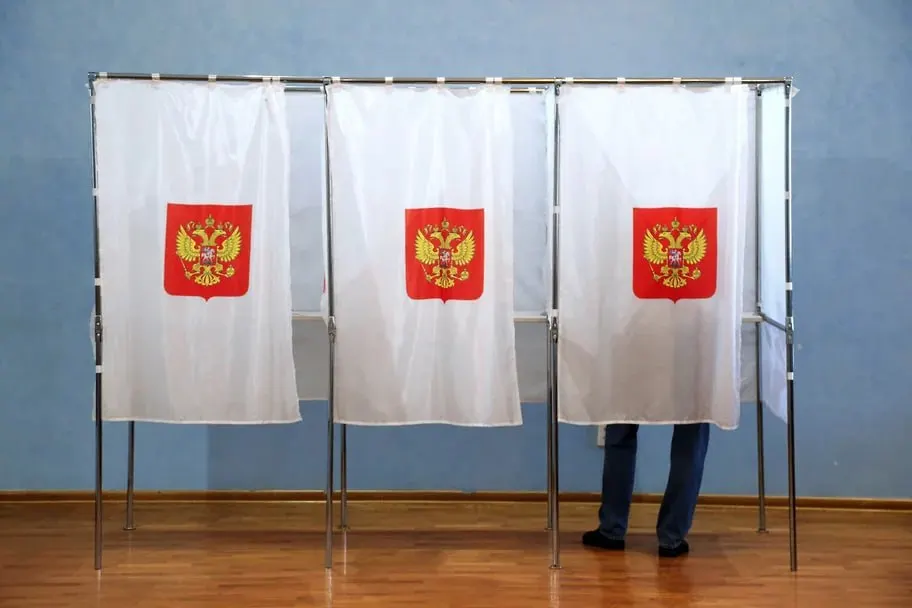Около 14,7% россиян планируют прийти на выборы, но пока не определились с кандидатом, что может повлиять на расклад голосов.