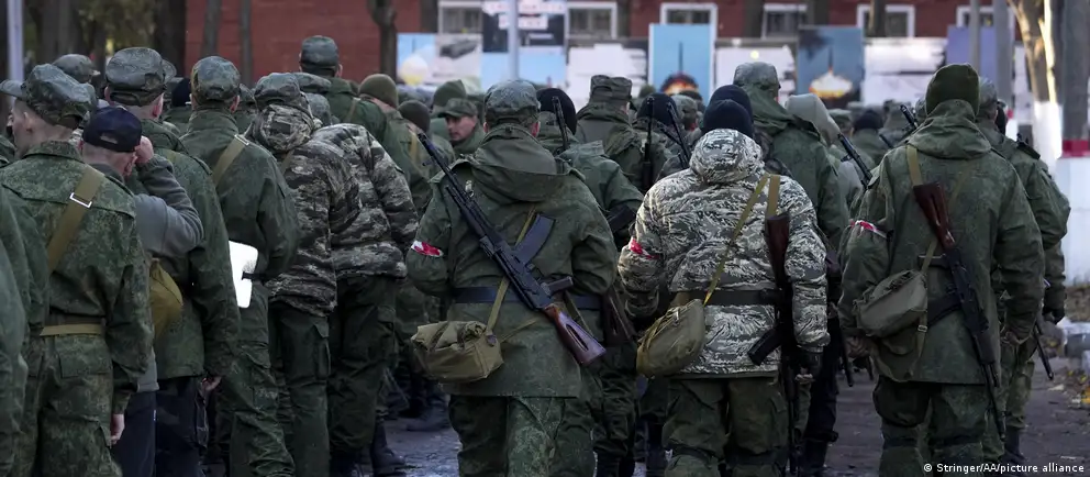 Юрист объясняет законные способы защиты: сбор документов, оформление доверенностей и план действий при давлении призывной кампании.