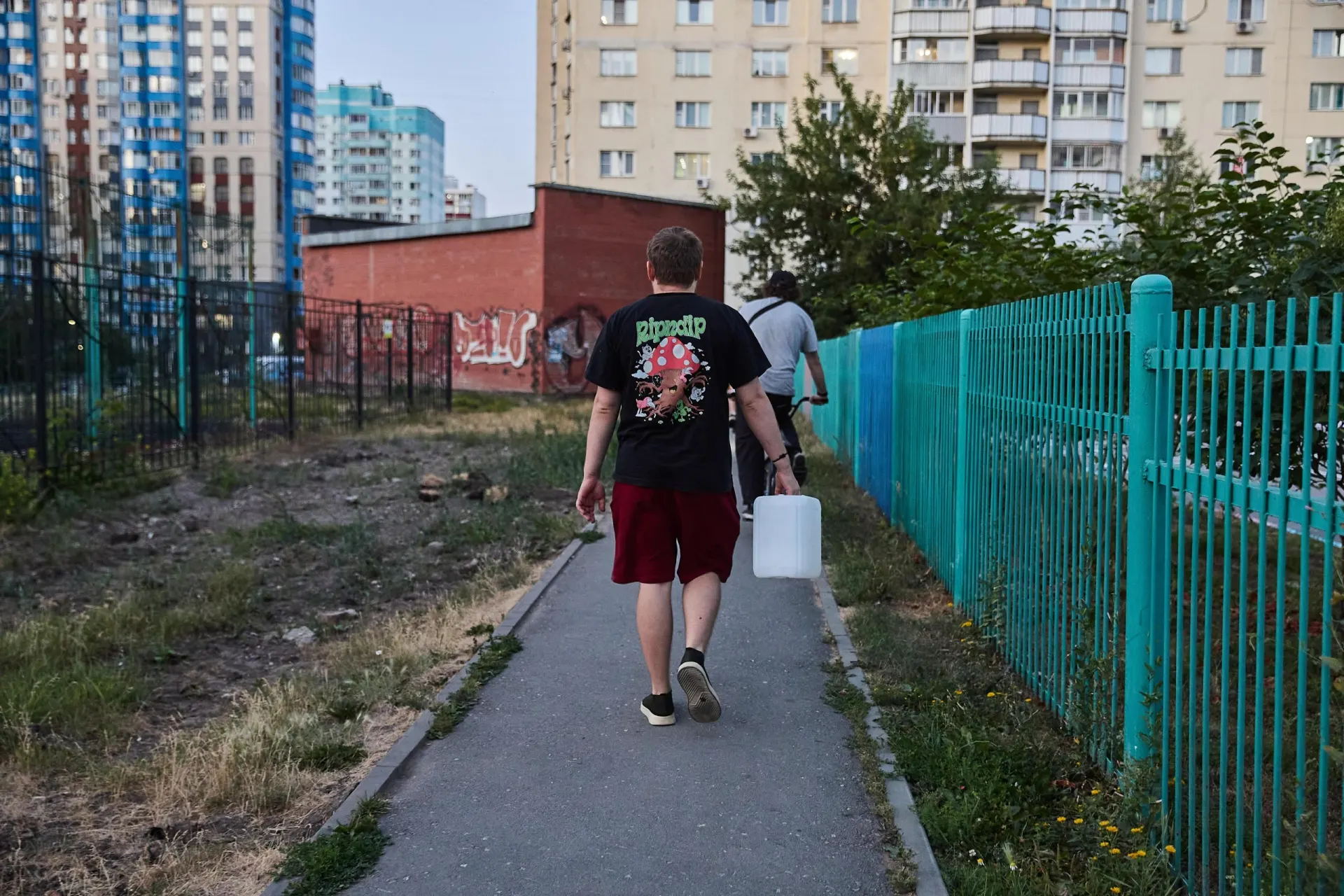 В регионе произошла остановка подачи холодной воды в отдельных населённых пунктах. Опубликован перечень затронённых адресов, режим восстановления уточняется.
