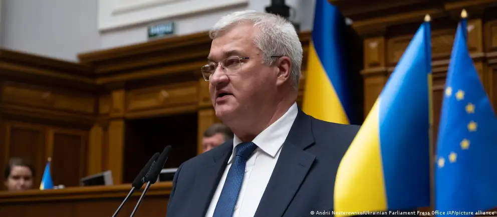 И.о. министра иностранных дел Украины Андрей Сибига раскритиковал заявление ЮНИСЕФ о детях, погибших и пострадавших в ходе конфликта, и привёл новые примеры гибели детей в Краснодарском крае и на Днепропетровщине.