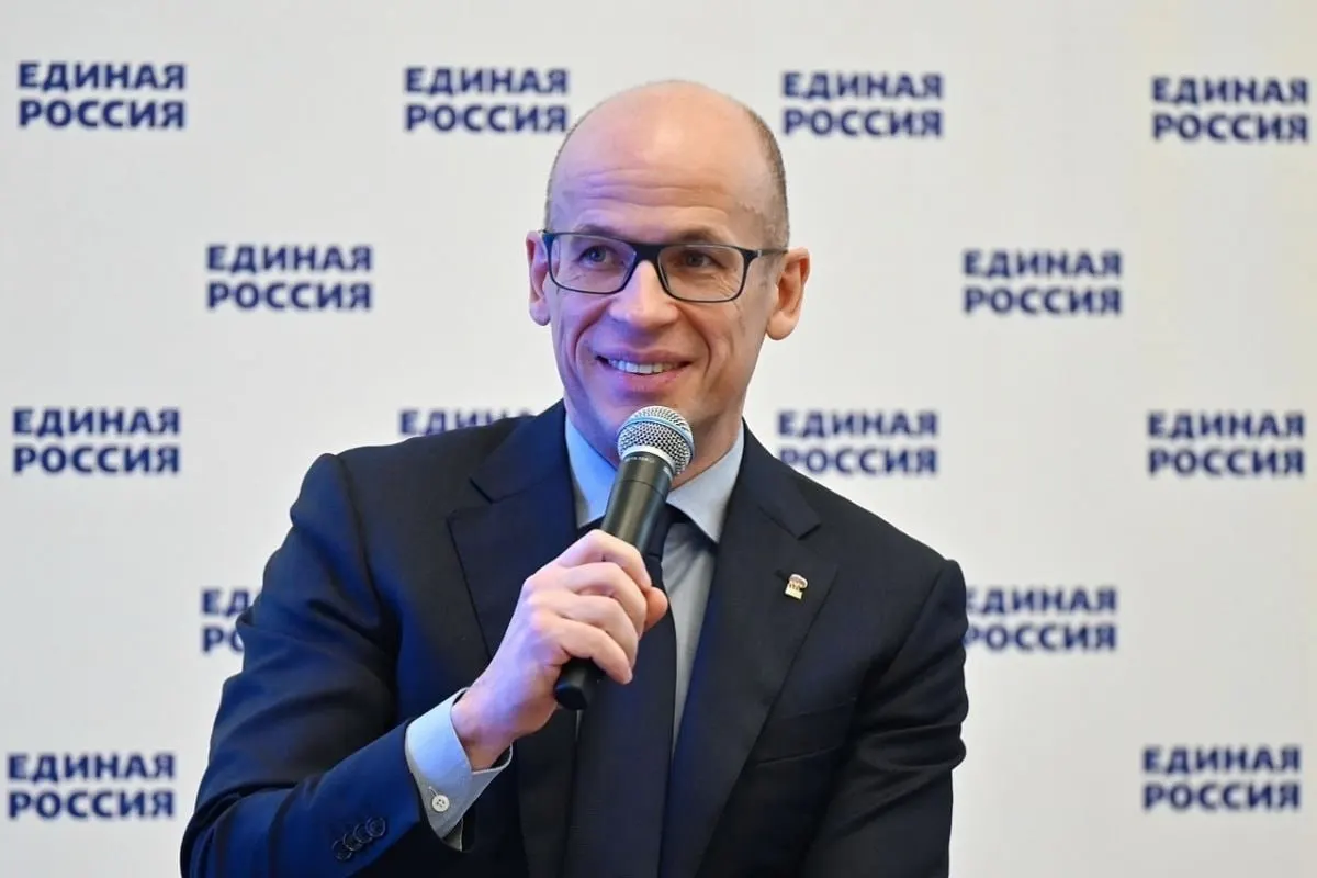 Расследование касается возможных связей с теневым рынком криптовалют и попыток занять высокие должности после ухода с поста.