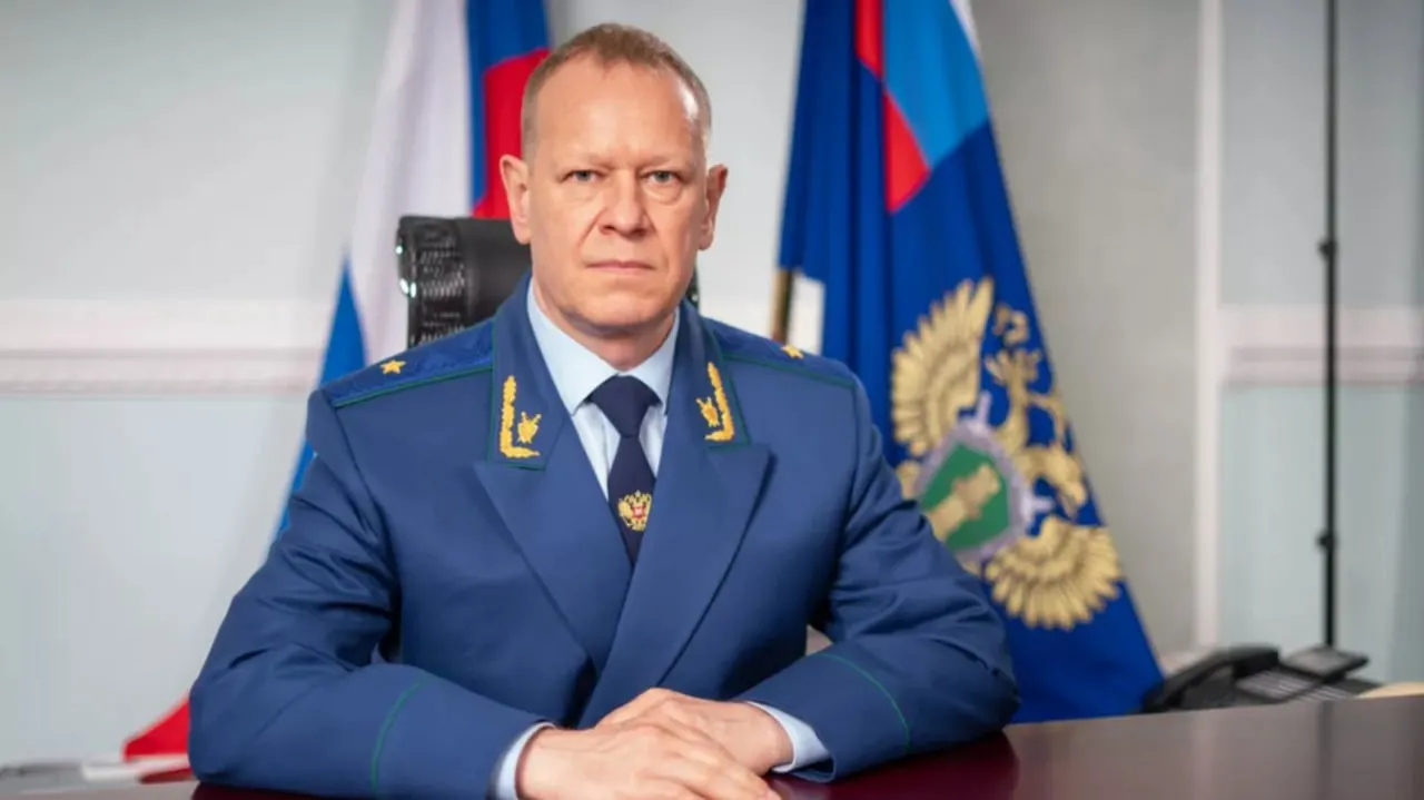 Назначен Николай Рябов на должность прокурора Алтайского края; об этом сообщили в региональной прокуратуре.