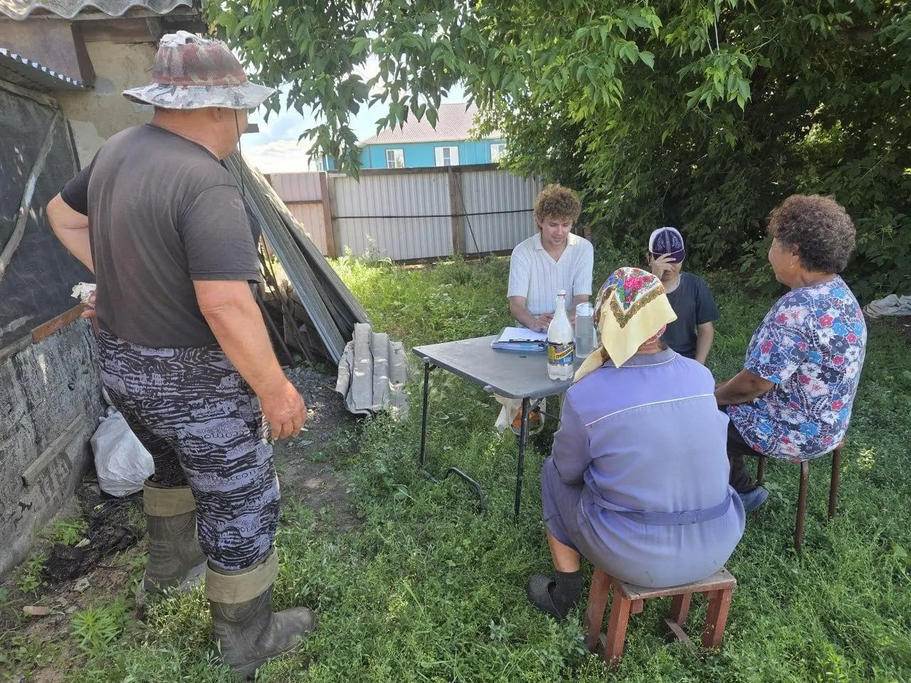Весной в Новосибирской области у крестьян изымали и массово забивали скот под предлогом инфекций. Фермеры жалуются на отсутствие документов и анализов. 25 человек подали коллективный иск к губернатору и правительству региона — они требуют признать действия властей незаконными и получить объяснения и компенсацию.