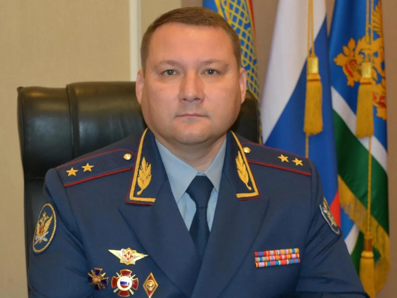 Смена руководства в системе ФСИН: глава свердловского управления покинул должность, на место пришёл первый зам Федорова; ранее упоминалась карьерная траектория в Башкортостане, Тамбове и Свердловской области.