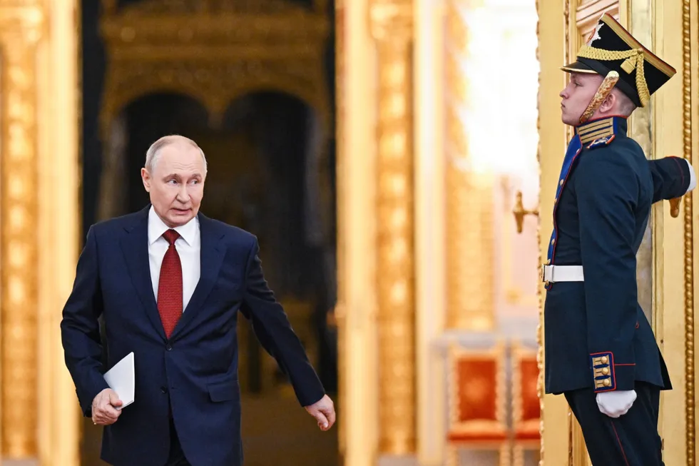 Аналитика рисков эскалации, настроения в обществе и возможных сценариев дальнейших действий.