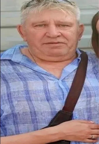 63-летний пропавший энергетик исчез после поездки за грибами; ведутся поиски силами родственников, МЧС и добровольцев.