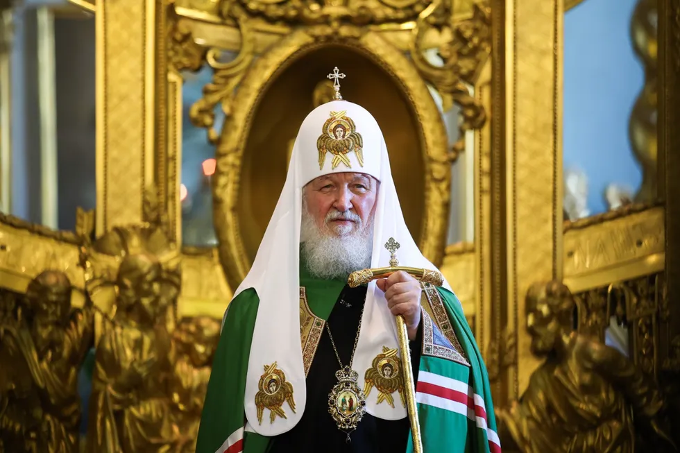 Разбор концепции патриарха Кирилла, показавший, как текст превращается в инструмент мобилизации и религиозной оправдания войны.