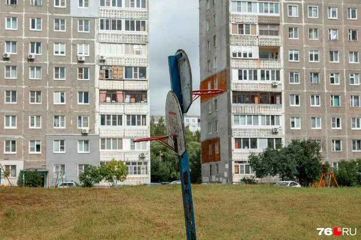 Фотоподборка старых дворов Заволжского района напоминает о детстве и знакомых местах города.