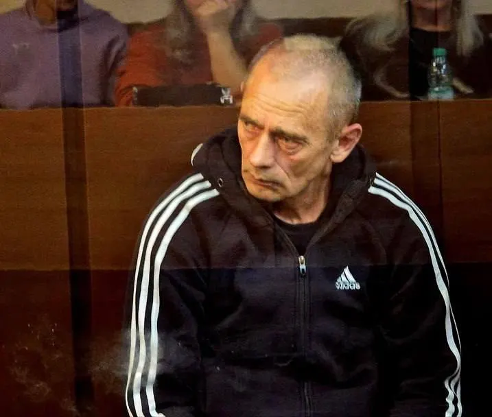Экс-чиновник потребовал пересмотра приговора в 25 лет за серию убийств женщин; расследование затянулось, приговор вынесен в 2025 году.