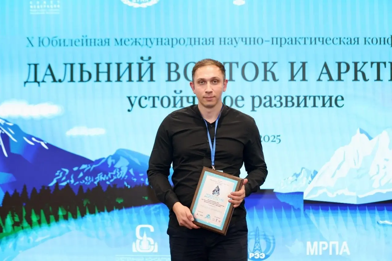 Двух руководителей компании, занимающейся беспилотными системами, задержали по обвинению в особо крупном мошенничестве; детали дела пока не раскрываются.